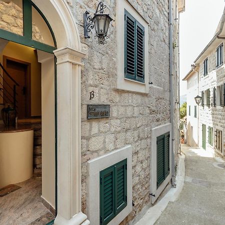 Guesthouse Villa Stari Grad Herceg Novi Esterno foto