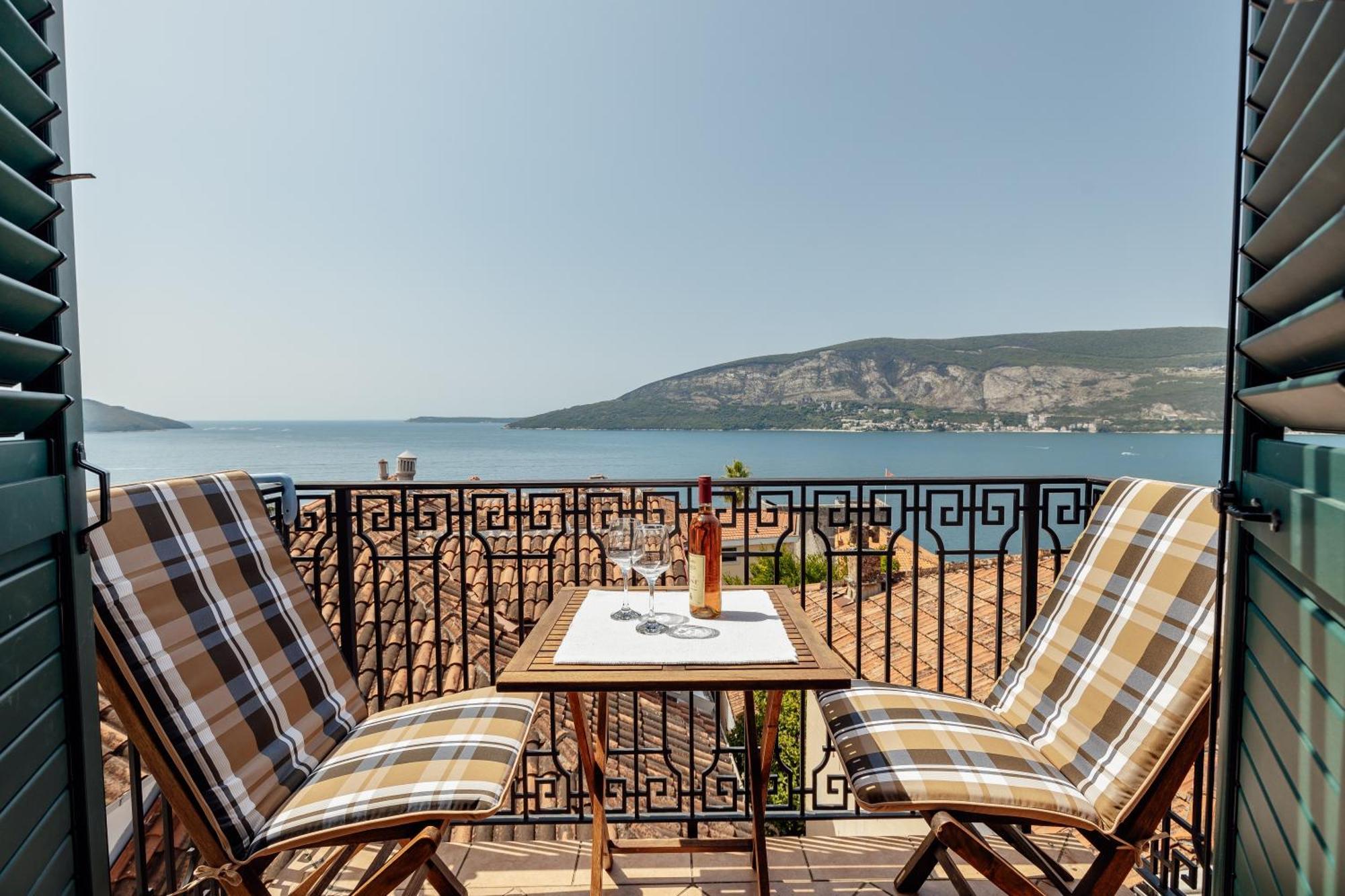 Guesthouse Villa Stari Grad Herceg Novi Esterno foto