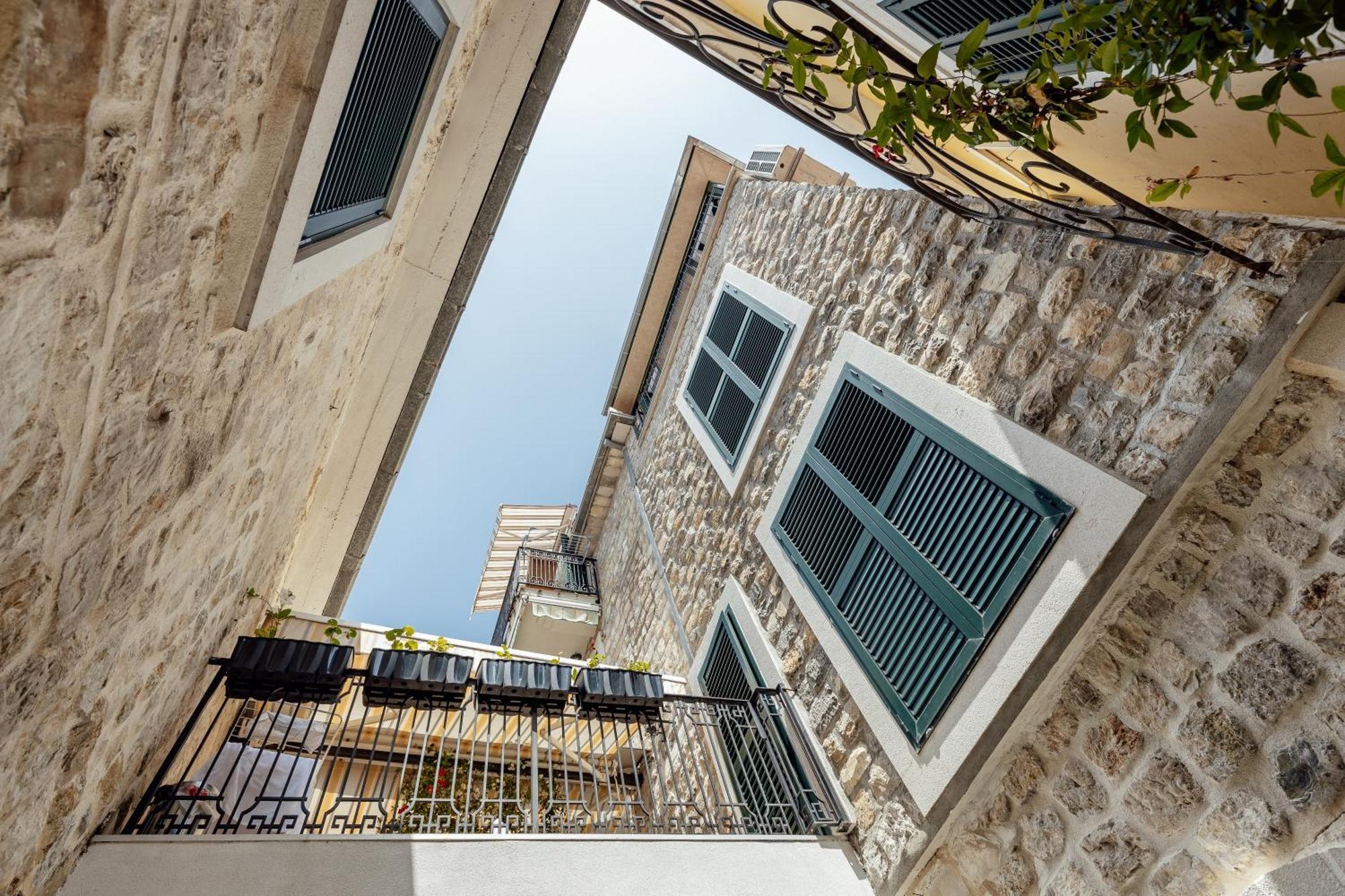 Guesthouse Villa Stari Grad Herceg Novi Esterno foto