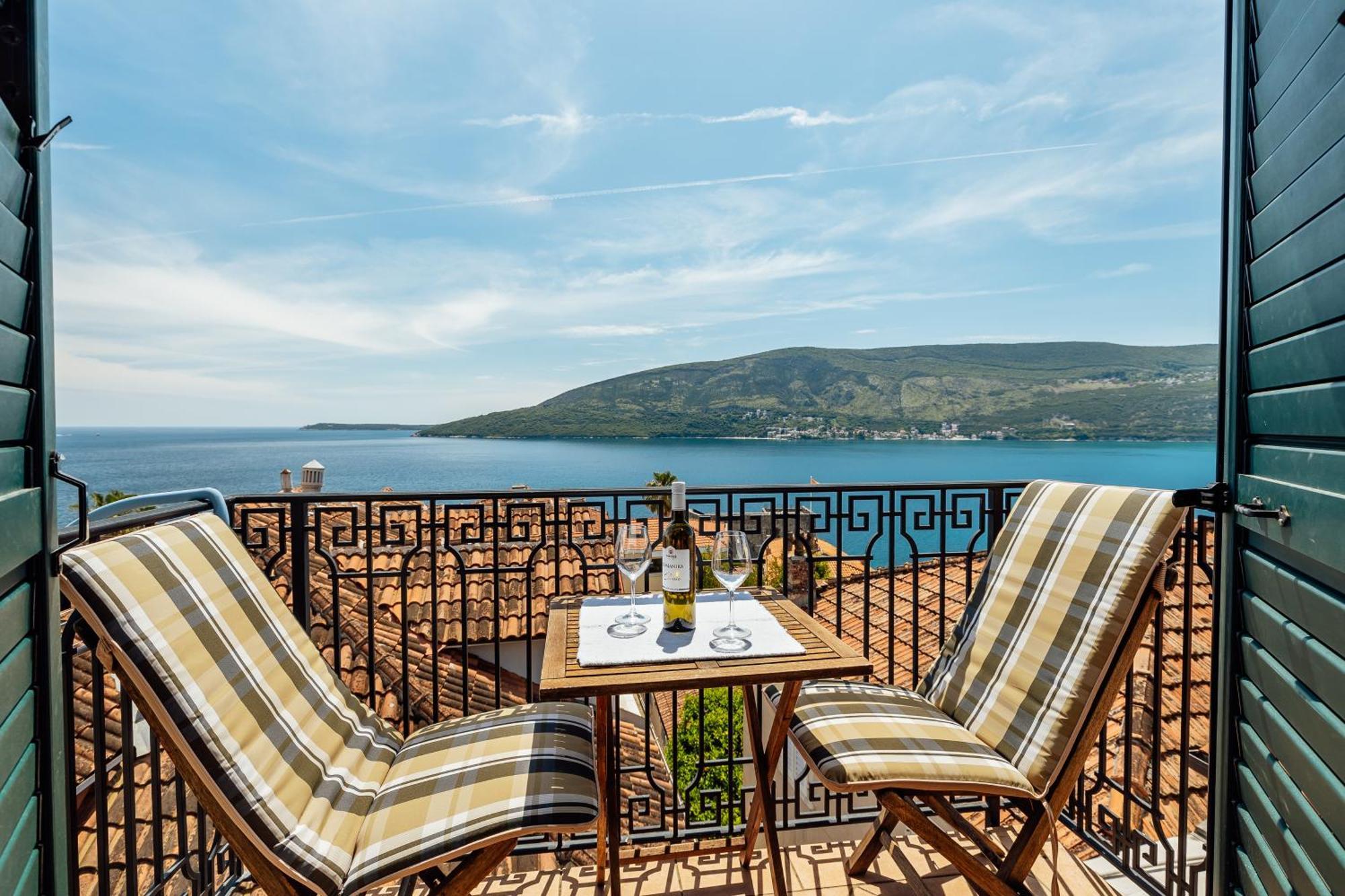 Guesthouse Villa Stari Grad Herceg Novi Esterno foto