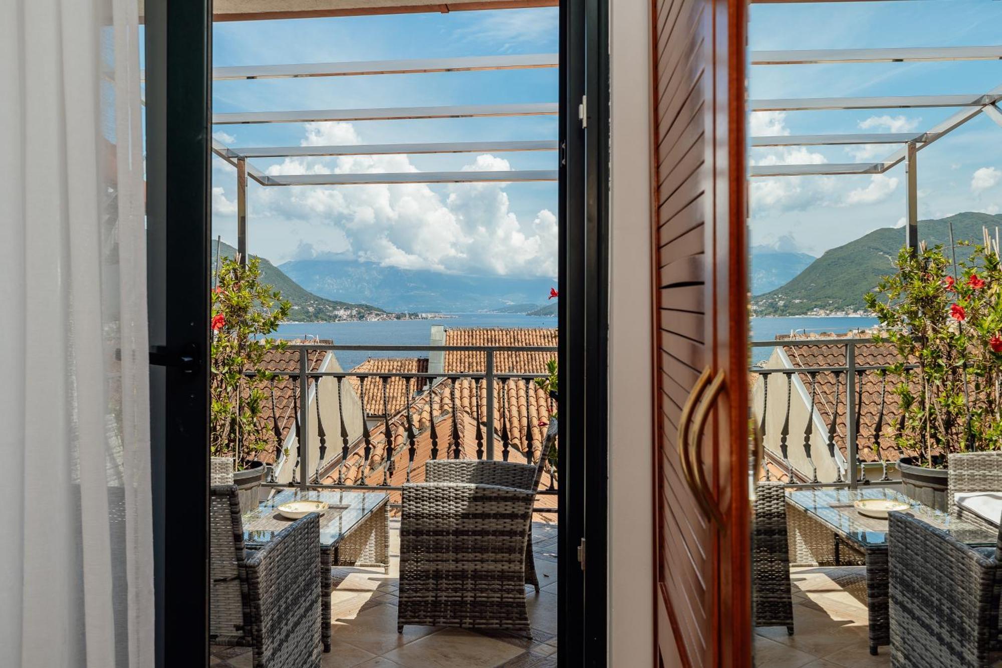 Guesthouse Villa Stari Grad Herceg Novi Esterno foto