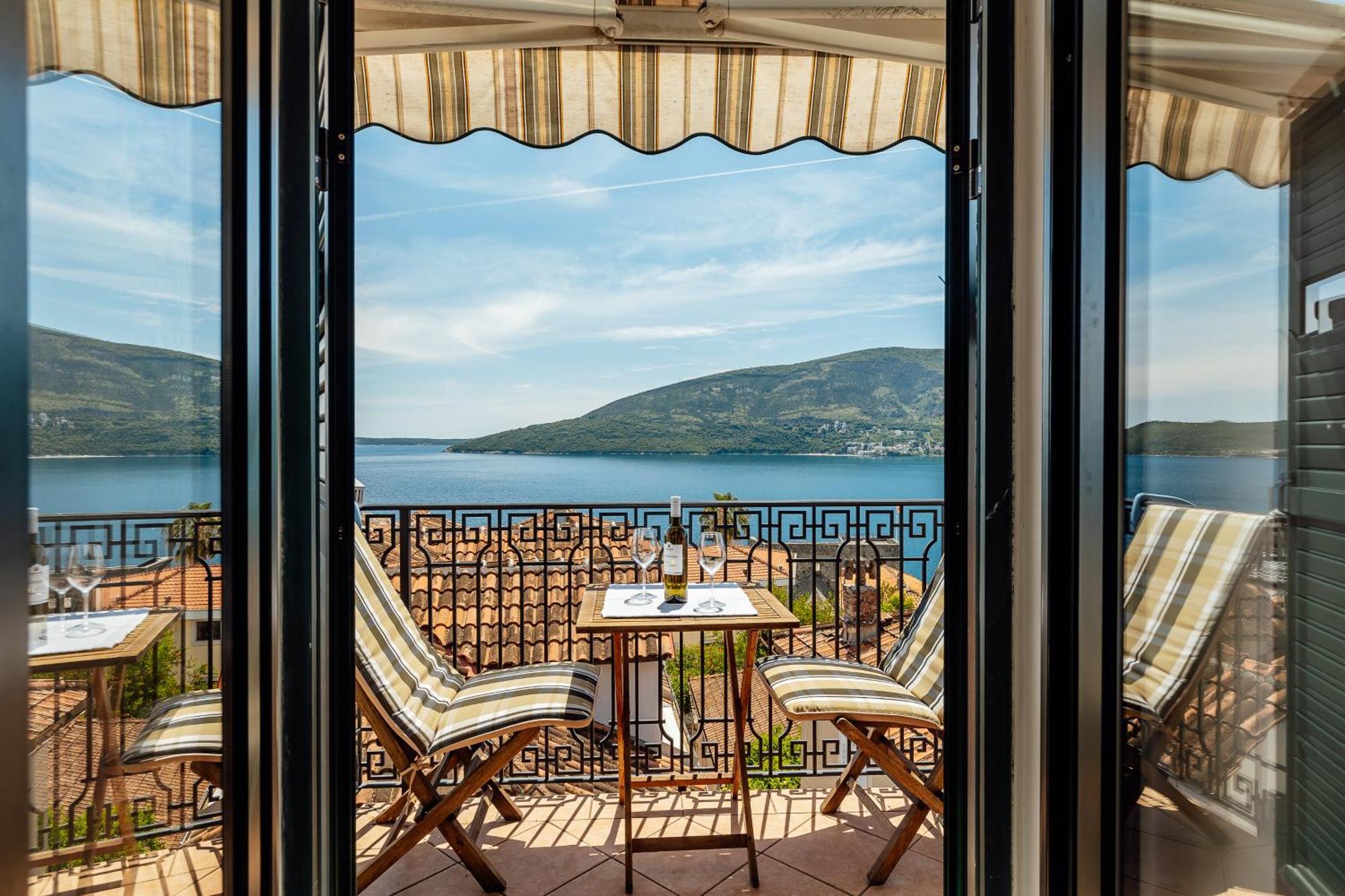 Guesthouse Villa Stari Grad Herceg Novi Esterno foto