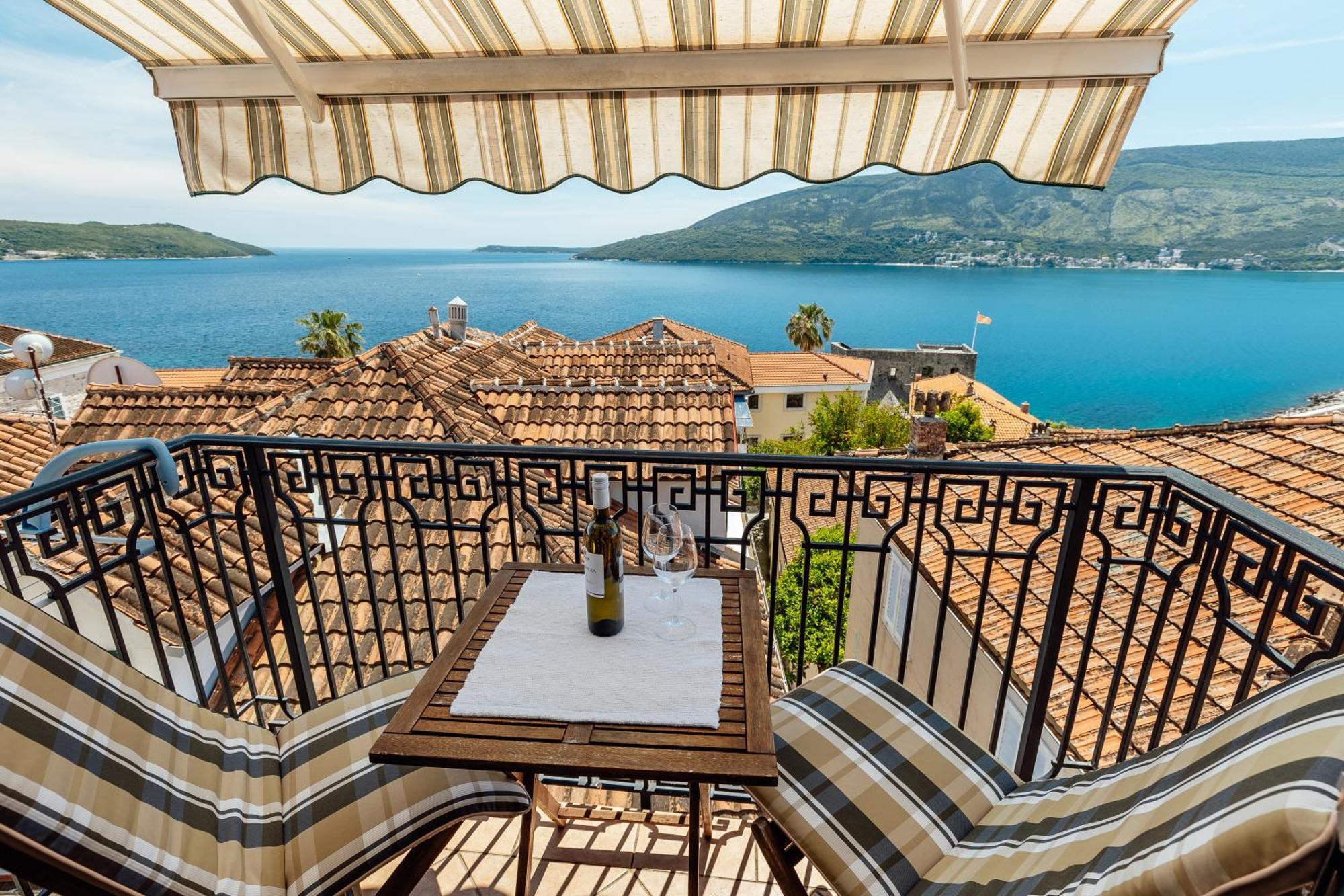 Guesthouse Villa Stari Grad Herceg Novi Esterno foto